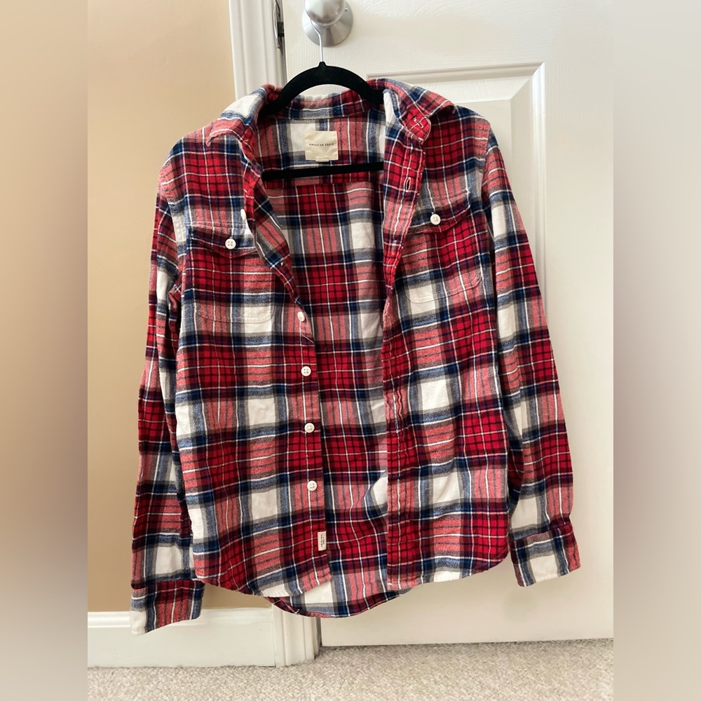 Never worn!! New without tags! no stains no smells!